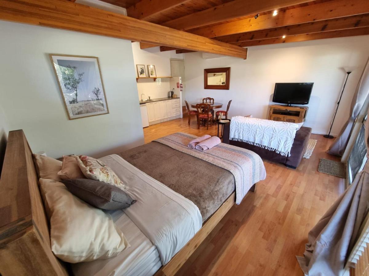 Clandulla Cottages & Farmstay Boyland Exterior foto
