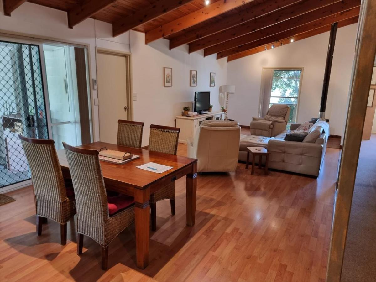 Clandulla Cottages & Farmstay Boyland Exterior foto